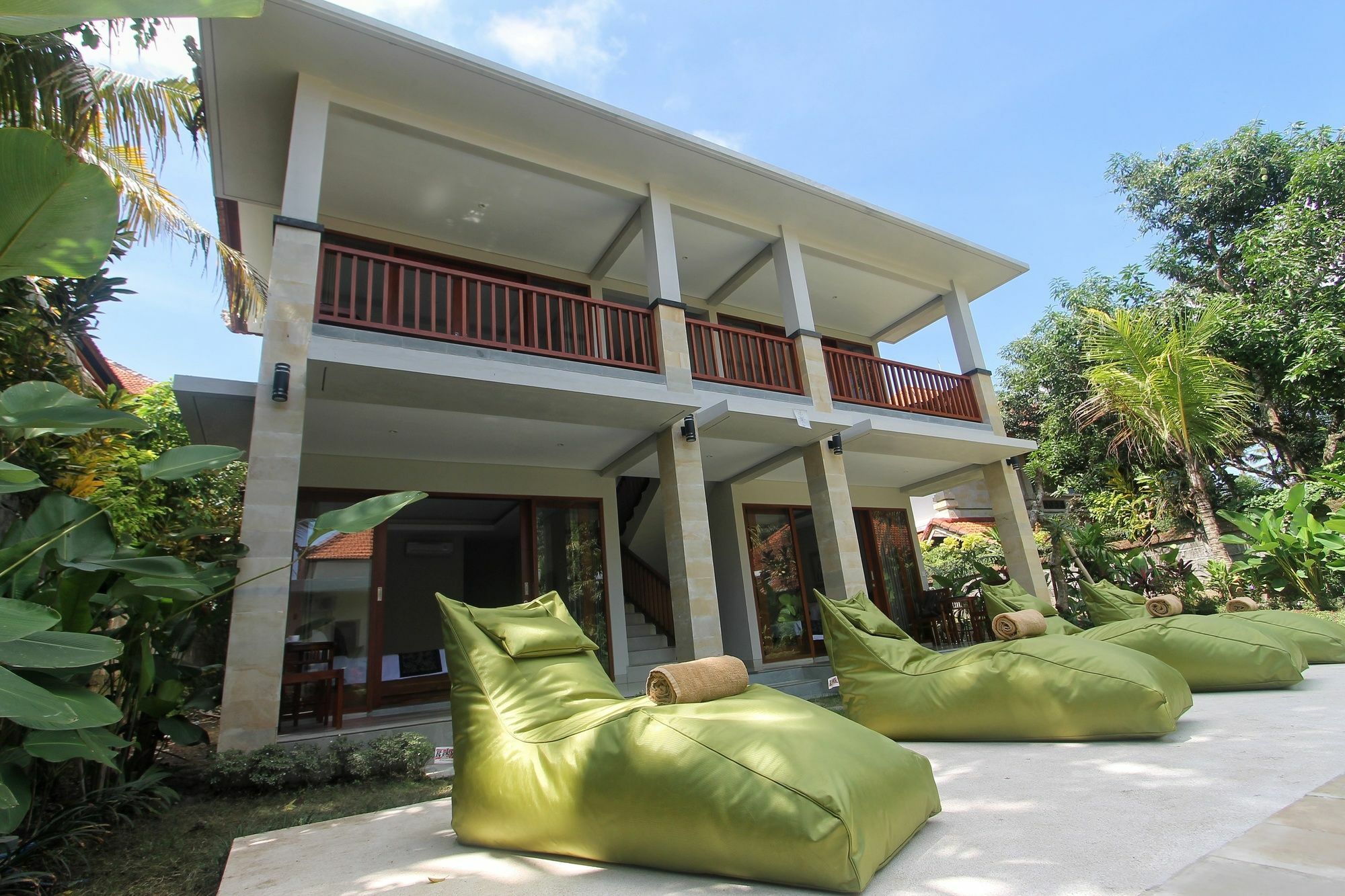 The Umari Gasthuis 2*